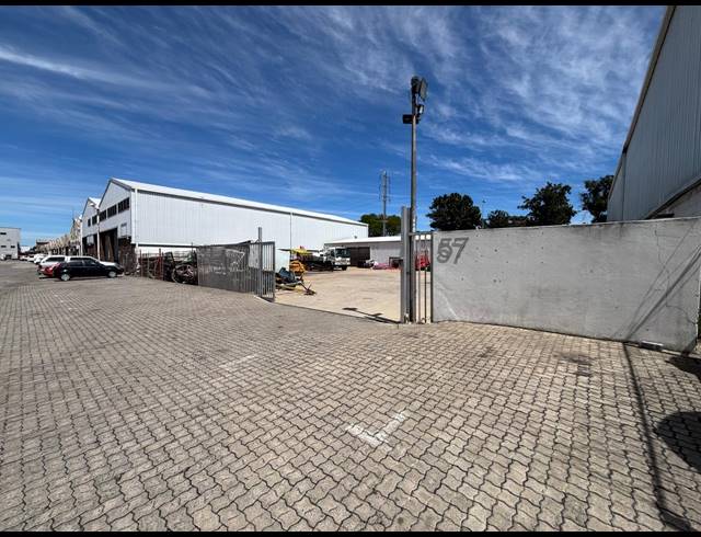 420M² WAREHOUSE TO LET IN BELLVILLE SOUTH INDUSTRIA